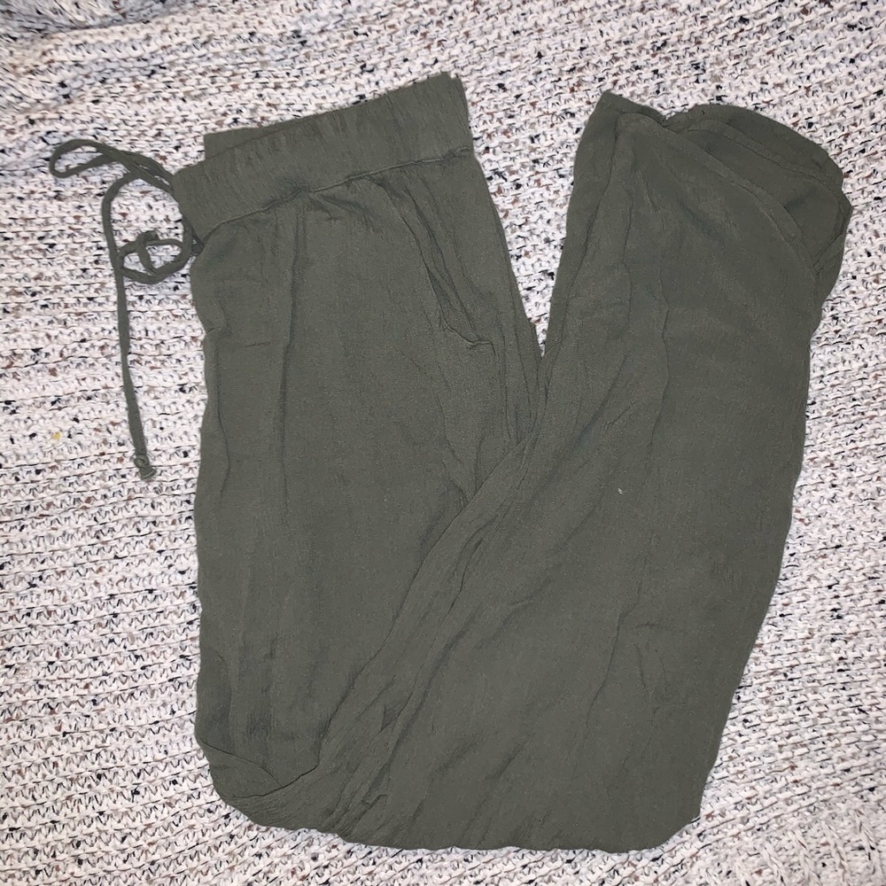 AEO Olive Green Jogger Pants